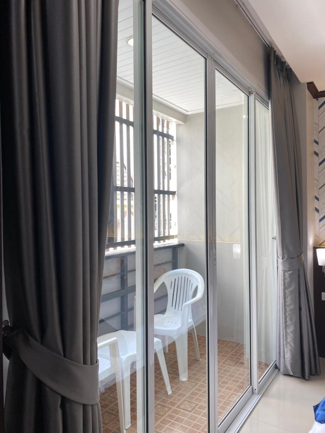Hotel The Chic Patong Pokoj fotografie